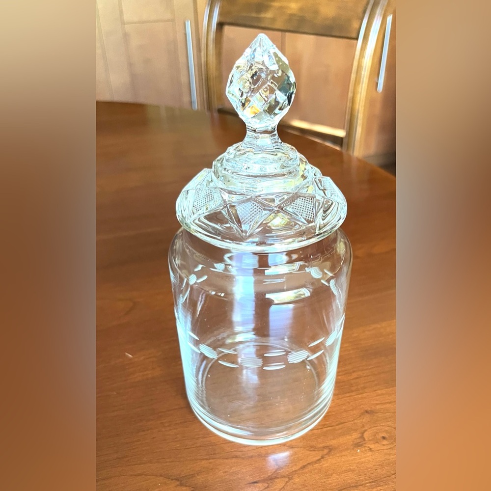 Elegant Clear Glass Jar with Lid